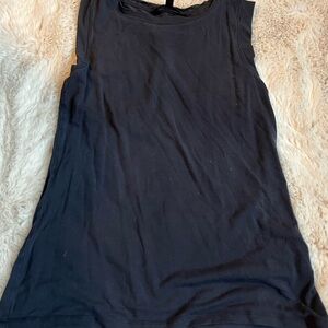 Women's Black Sleeveless Top